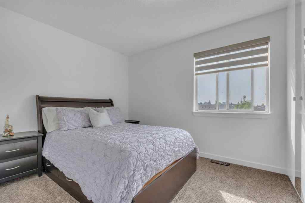 MLS&reg; # A2271357 - 190 Costa Mesa Close NE in Monterey Park Calgary, Residential Open Houses