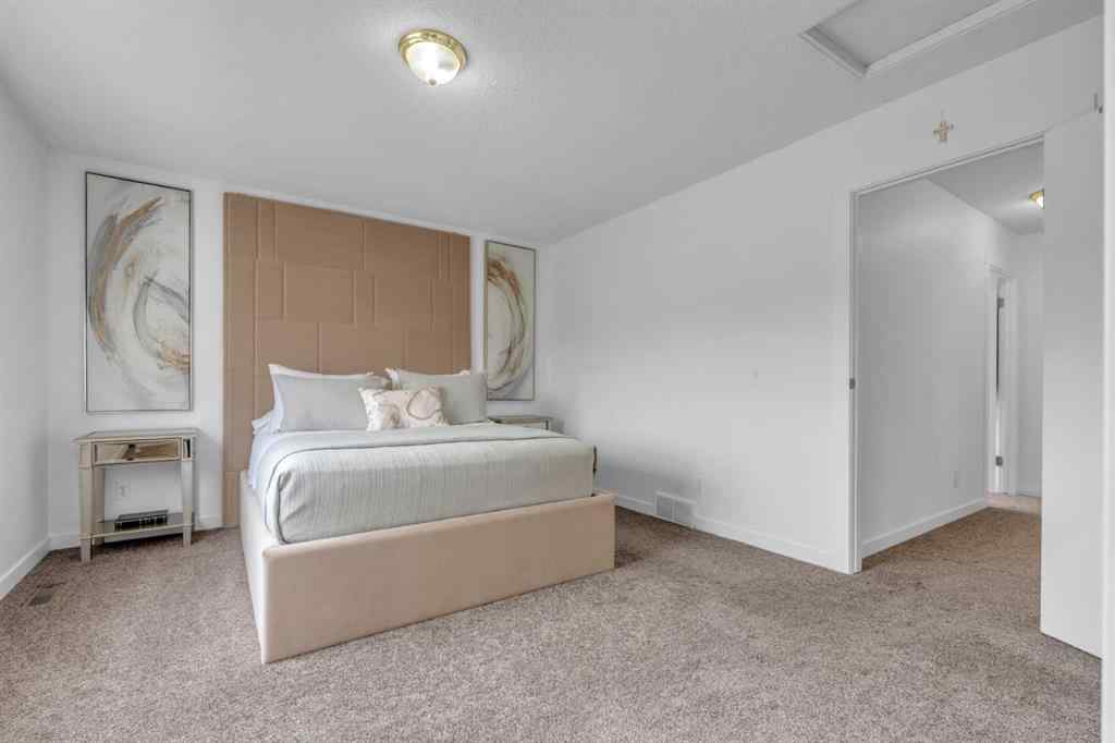 MLS&reg; # A2271357 - 190 Costa Mesa Close NE in Monterey Park Calgary, Residential Open Houses