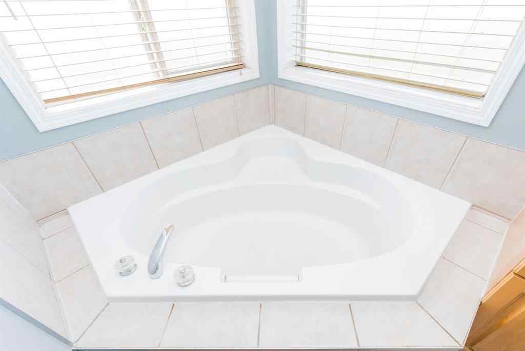 MLS&reg; # A2271361 - 9330 129 Avenue  in Crystal Lake Estates Grande Prairie, Residential Open Houses