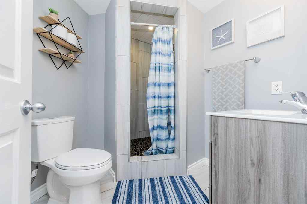 MLS&reg; # A2271361 - 9330 129 Avenue  in Crystal Lake Estates Grande Prairie, Residential Open Houses