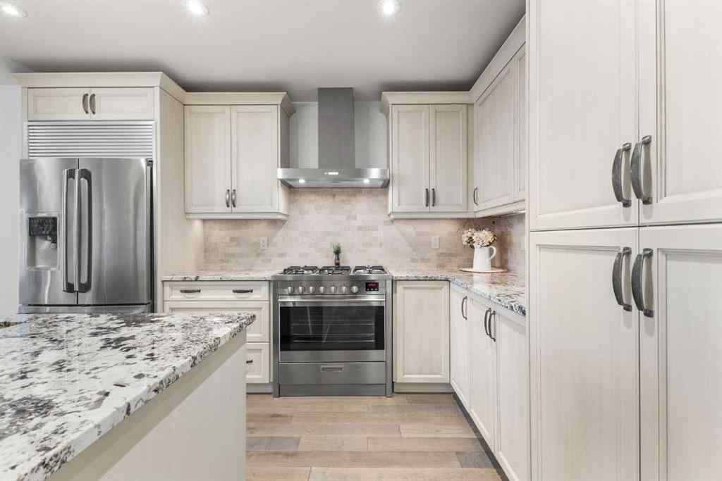 MLS® # A2271362 - Unit #101 131 Quarry Way SE in Douglasdale/Glen Calgary, Residential Open Houses