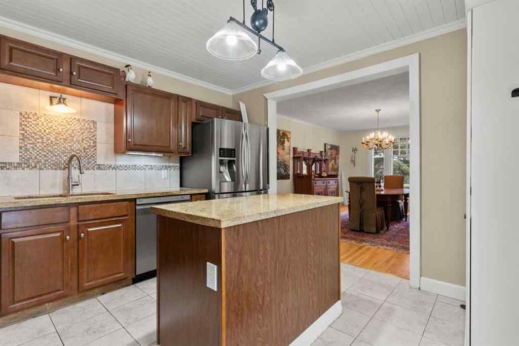 MLS&reg; # A2271365 - 656 Royalite Way SE in NONE Diamond Valley, Residential Open Houses