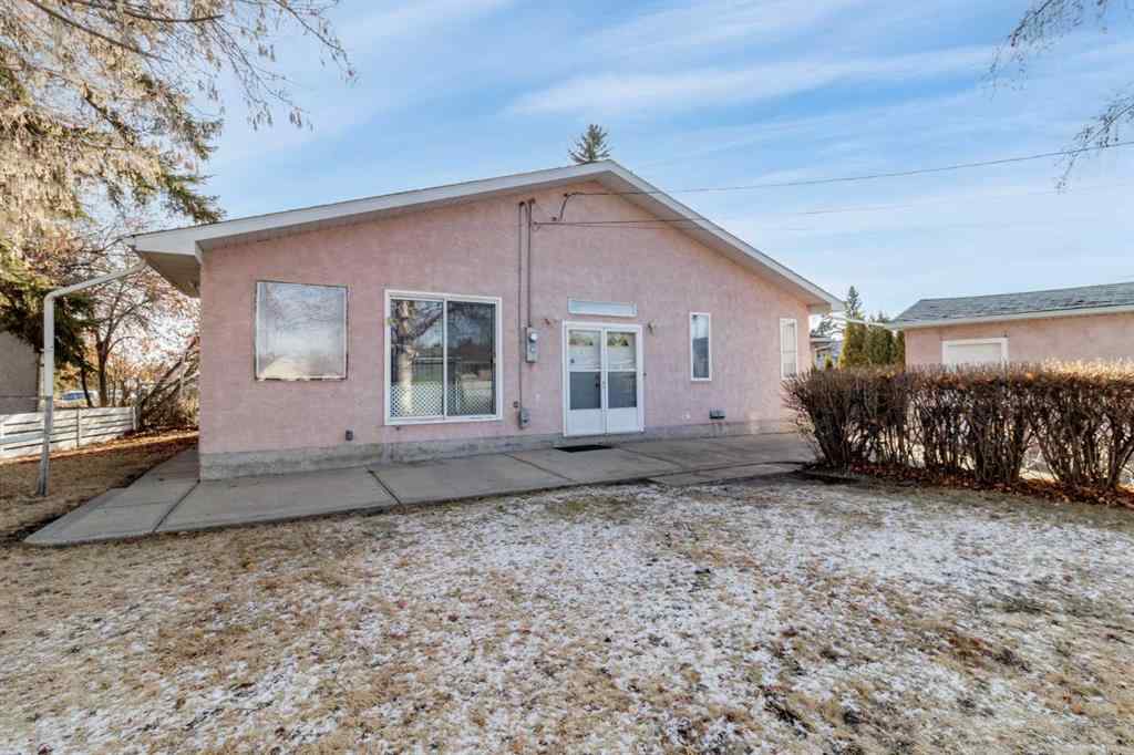 MLS&reg; # A2271368 - 21 Freemont Close  in Fairview Red Deer, Residential Open Houses