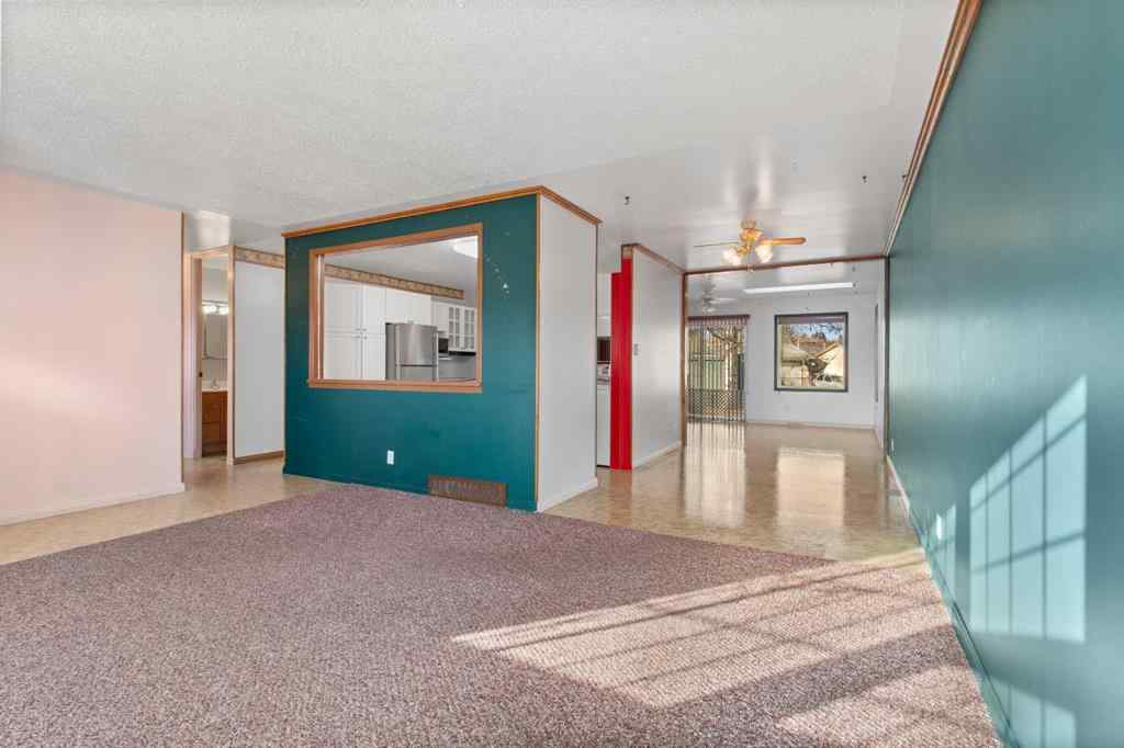 MLS&reg; # A2271368 - 21 Freemont Close  in Fairview Red Deer, Residential Open Houses