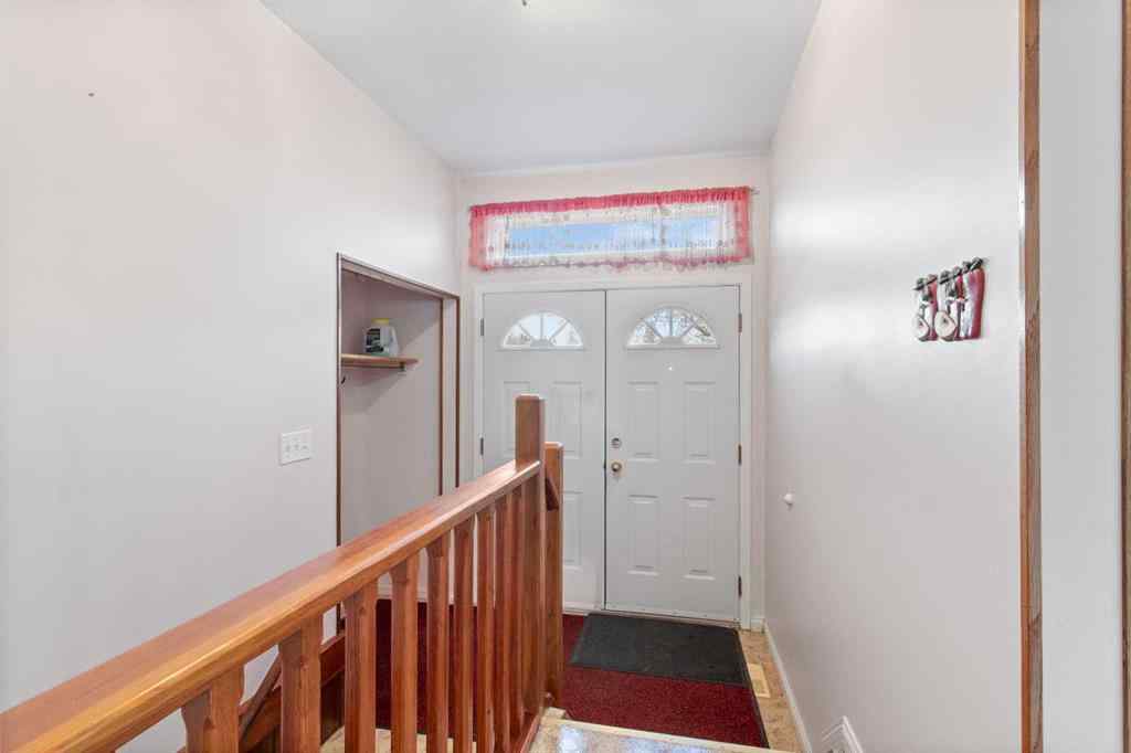 MLS&reg; # A2271368 - 21 Freemont Close  in Fairview Red Deer, Residential Open Houses