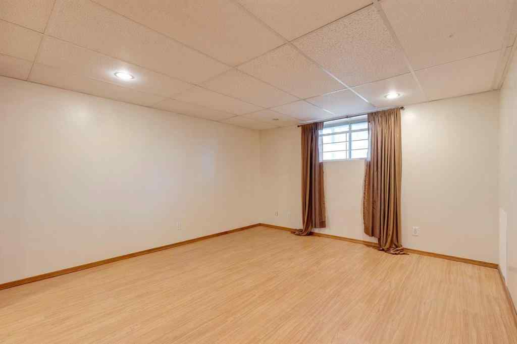 MLS&reg; # A2271375 - 55 Bermuda Place NW in Beddington Heights Calgary, Residential Open Houses