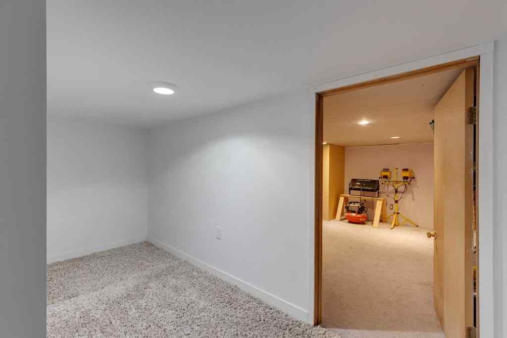 MLS&reg; # A2271375 - 55 Bermuda Place NW in Beddington Heights Calgary, Residential Open Houses