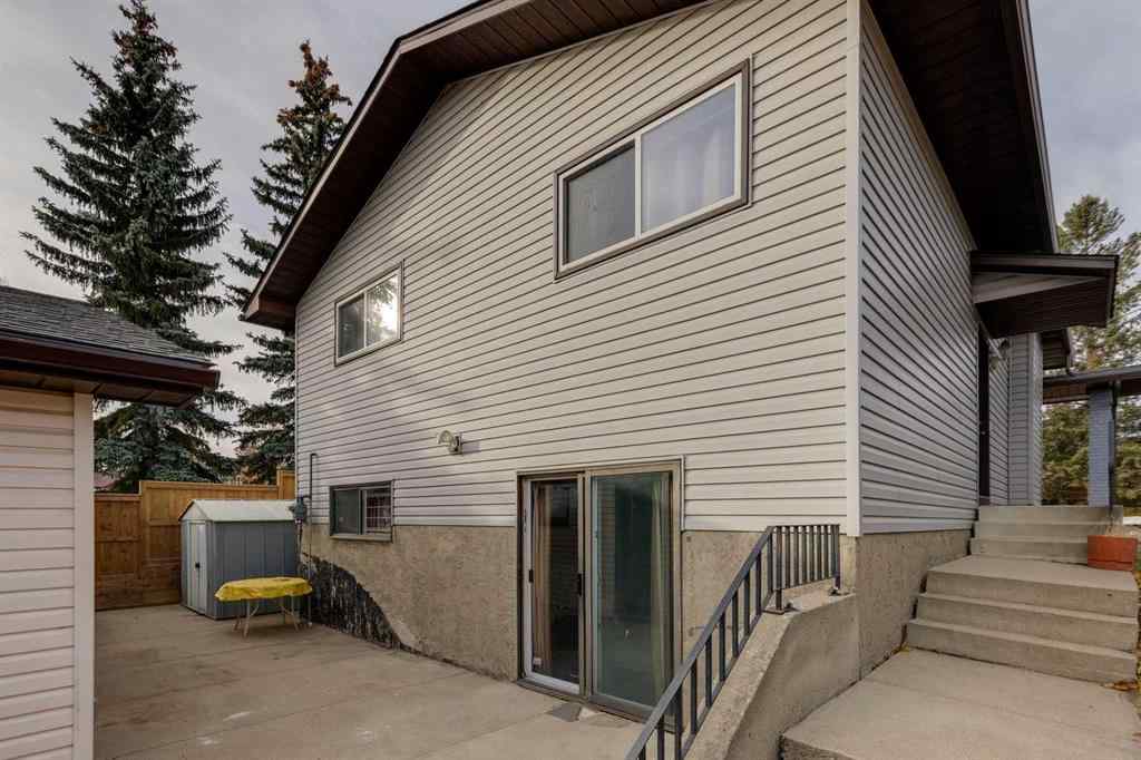 MLS&reg; # A2271375 - 55 Bermuda Place NW in Beddington Heights Calgary, Residential Open Houses