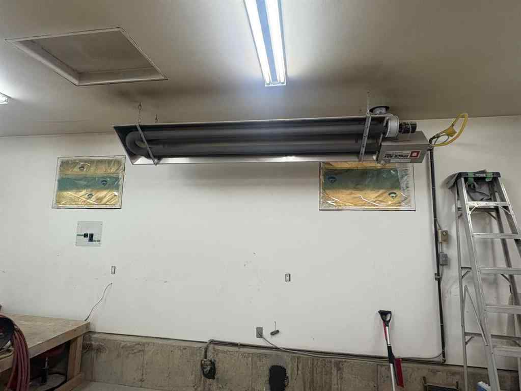 MLS&reg; # A2271375 - 55 Bermuda Place NW in Beddington Heights Calgary, Residential Open Houses