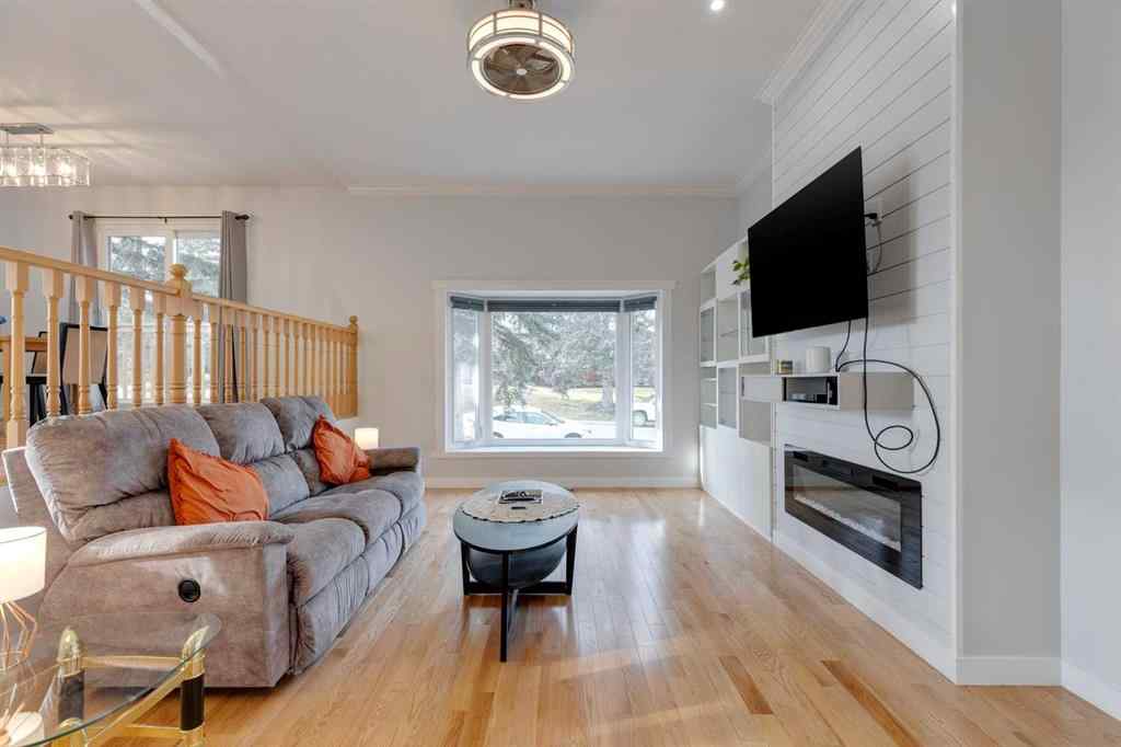 MLS&reg; # A2271375 - 55 Bermuda Place NW in Beddington Heights Calgary, Residential Open Houses