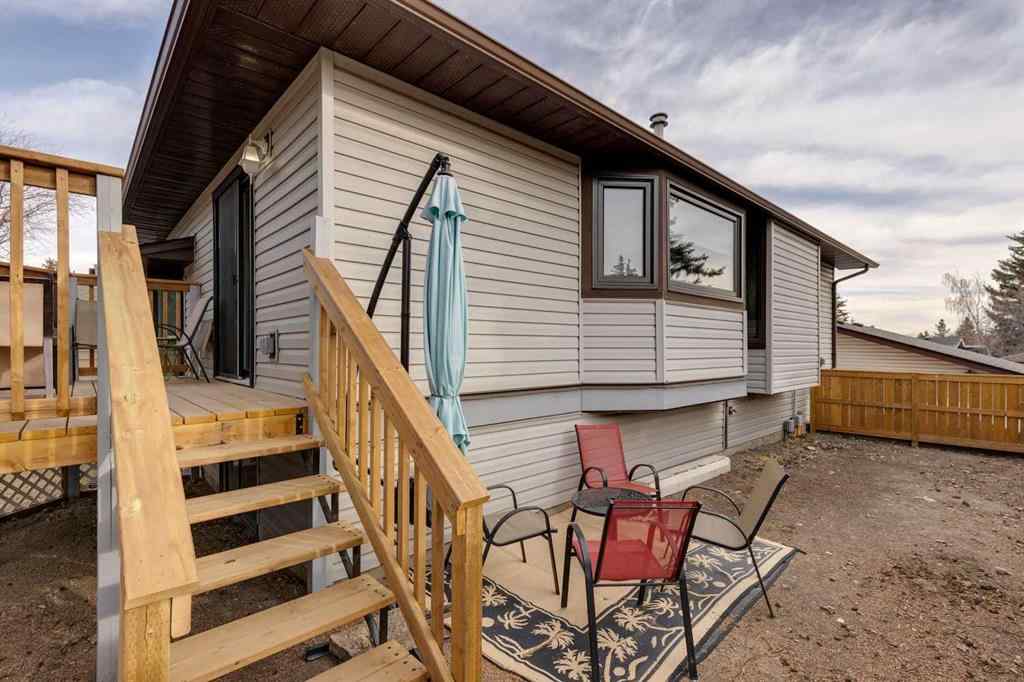 MLS&reg; # A2271375 - 55 Bermuda Place NW in Beddington Heights Calgary, Residential Open Houses