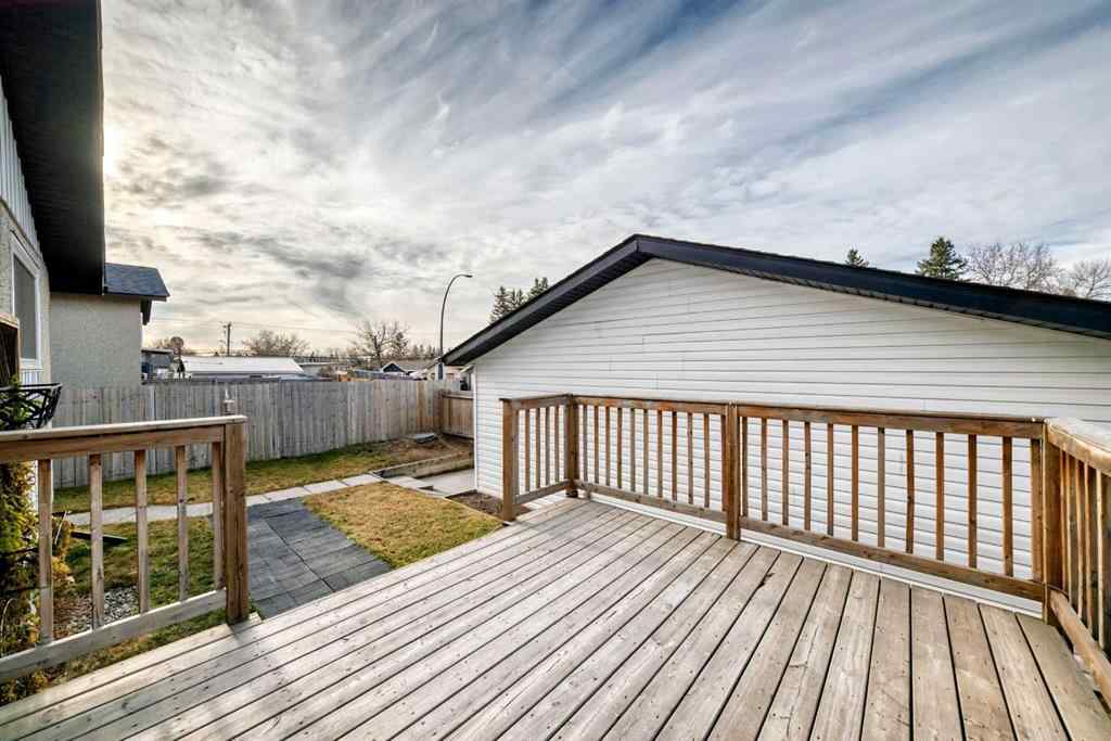 MLS&reg; # A2271381 - 3042 31A Street SE in Dover Calgary, Residential Open Houses