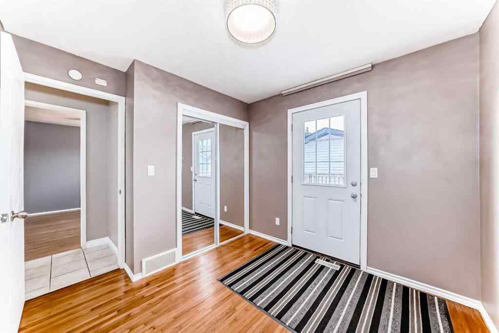 MLS&reg; # A2271381 - 3042 31A Street SE in Dover Calgary, Residential Open Houses