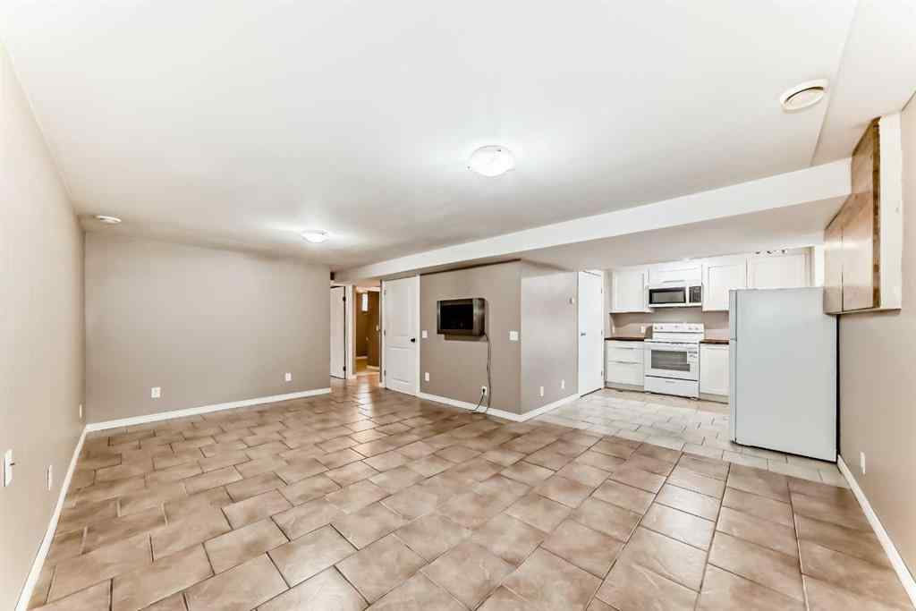 MLS&reg; # A2271381 - 3042 31A Street SE in Dover Calgary, Residential Open Houses