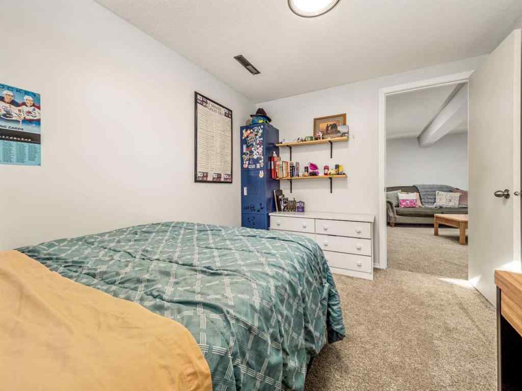 MLS&reg; # A2271389 - 25 Nevada Road W in Varsity Village Lethbridge, Residential Open Houses