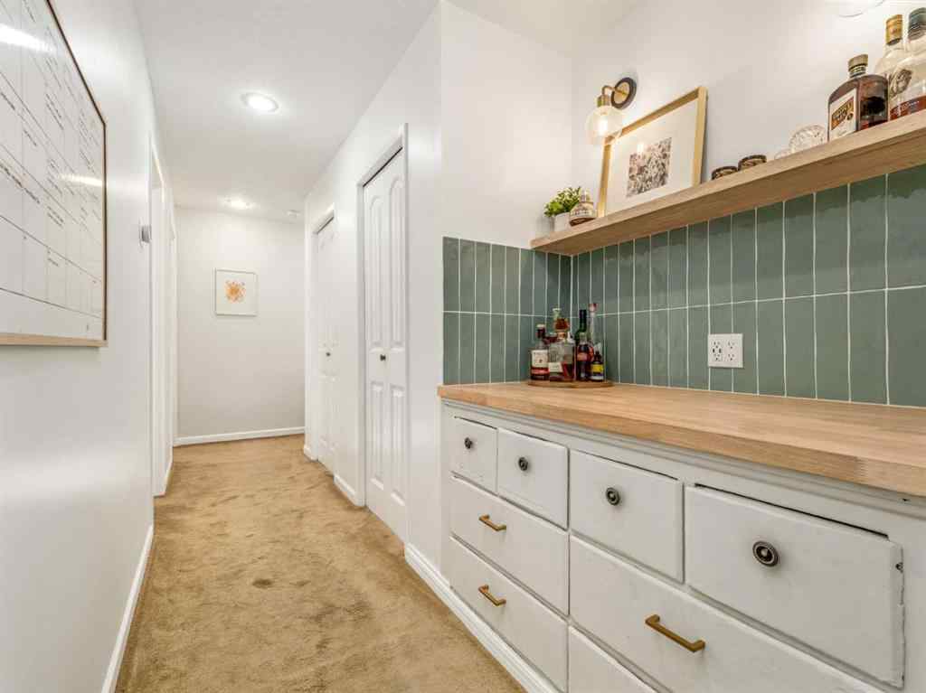 MLS&reg; # A2271389 - 25 Nevada Road W in Varsity Village Lethbridge, Residential Open Houses