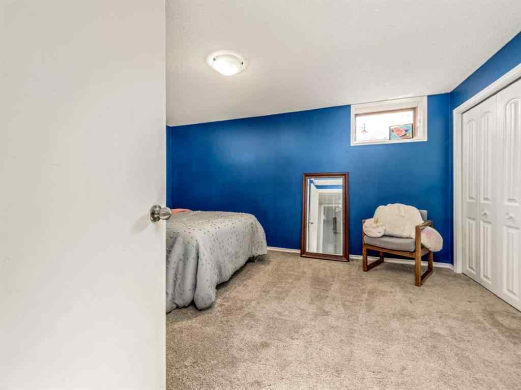 MLS&reg; # A2271389 - 25 Nevada Road W in Varsity Village Lethbridge, Residential Open Houses