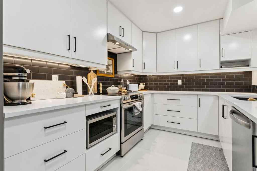 MLS® # A2271397 - Unit #1003 3500 Varsity Drive NW in Varsity Calgary, Residential Open Houses