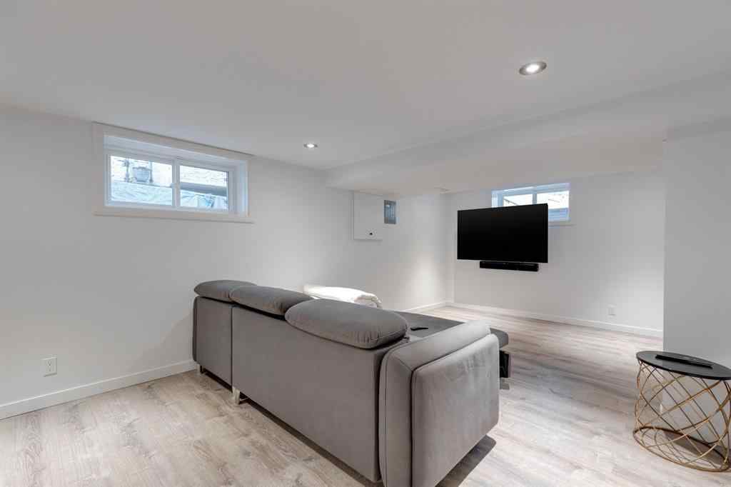 MLS® # A2271401 - 139 Wood Valley Rise SW in Woodbine Calgary, Residential Open Houses