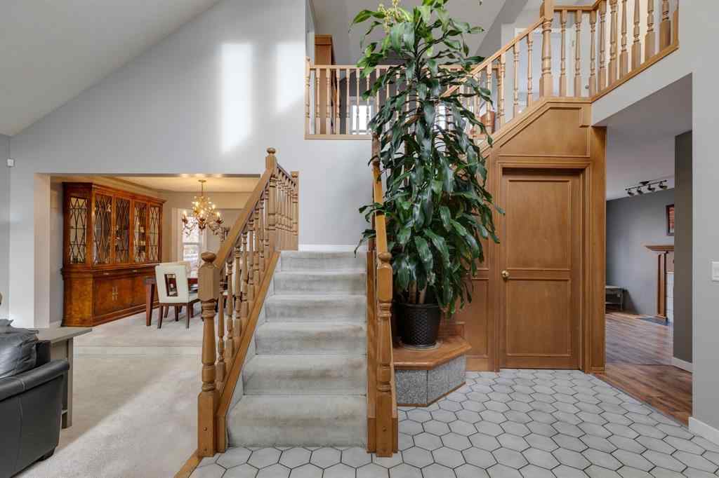 MLS® # A2271401 - 139 Wood Valley Rise SW in Woodbine Calgary, Residential Open Houses