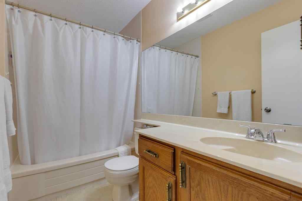 MLS® # A2271401 - 139 Wood Valley Rise SW in Woodbine Calgary, Residential Open Houses