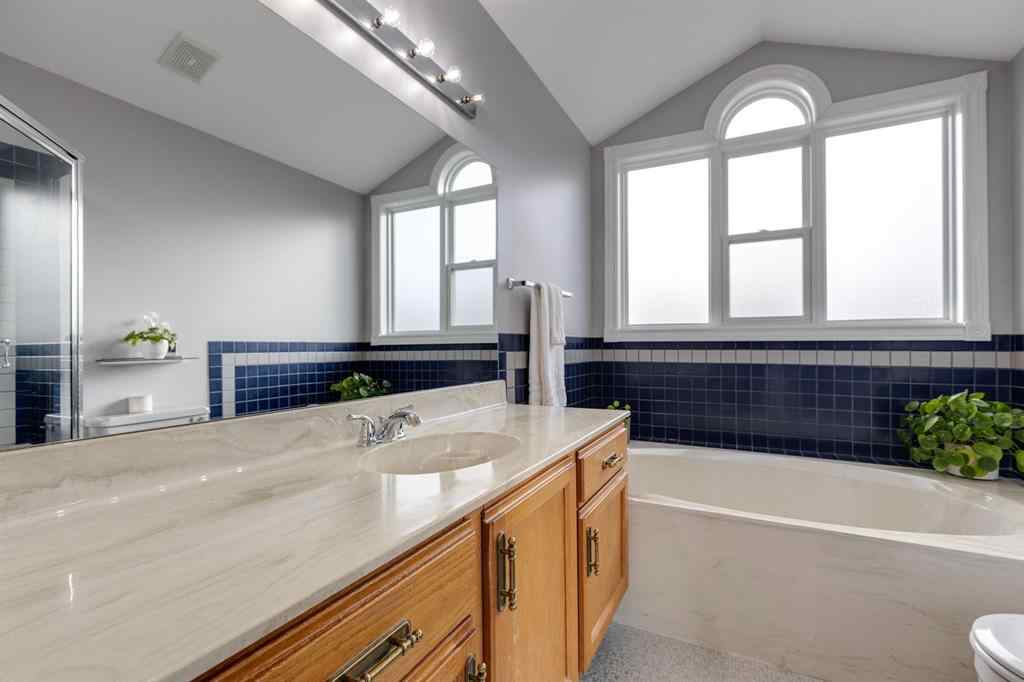 MLS® # A2271401 - 139 Wood Valley Rise SW in Woodbine Calgary, Residential Open Houses