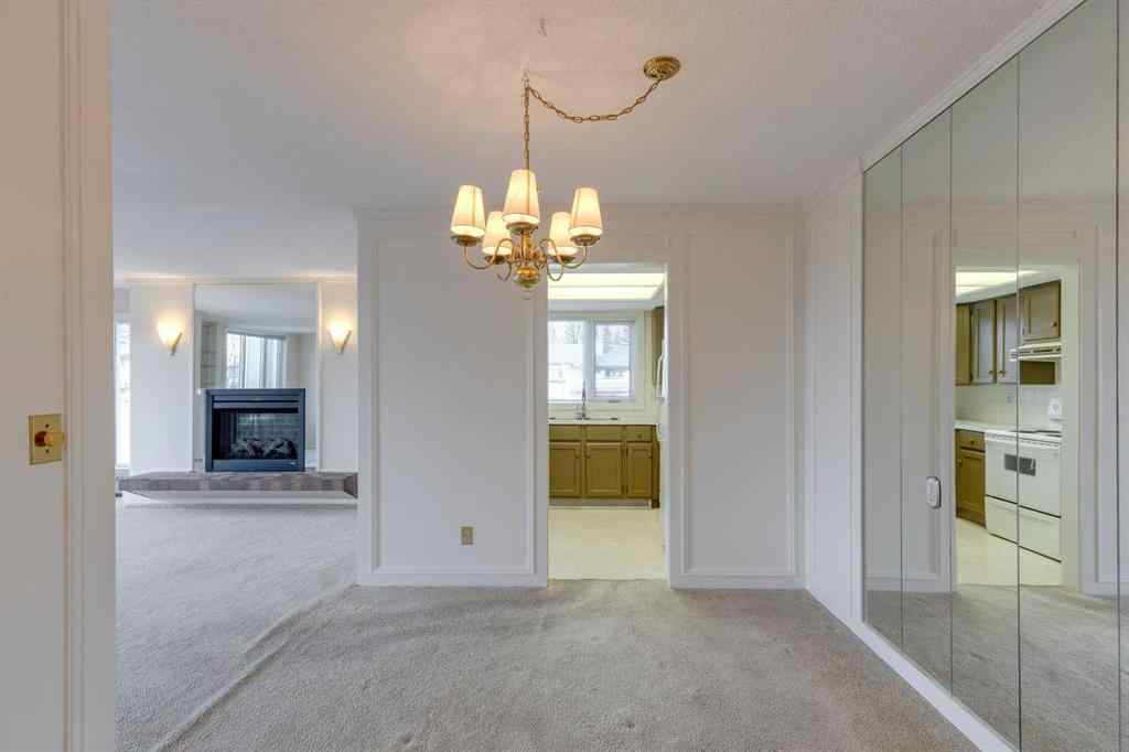 MLS® # A2271402 - Unit #206 3737 42 Street NW in Varsity Calgary, Residential Open Houses