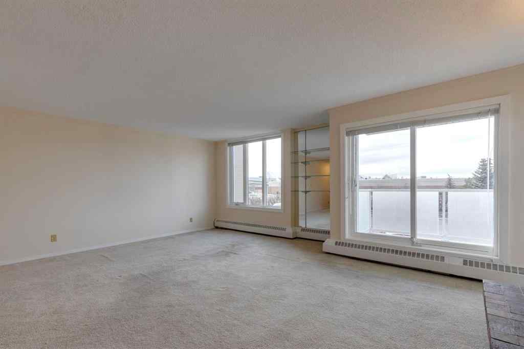 MLS® # A2271402 - Unit #206 3737 42 Street NW in Varsity Calgary, Residential Open Houses