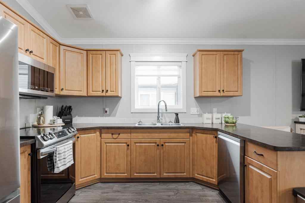 MLS&reg; # A2271405 - 189 Grandview Crescent  in Gregoire Park Fort McMurray, Residential Open Houses