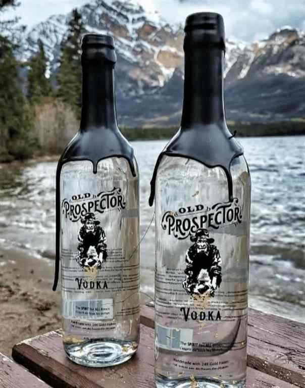 MLS&reg; # A2271411 - 4810 41 Street  in Sparling Industrial Camrose, Commercial Open Houses