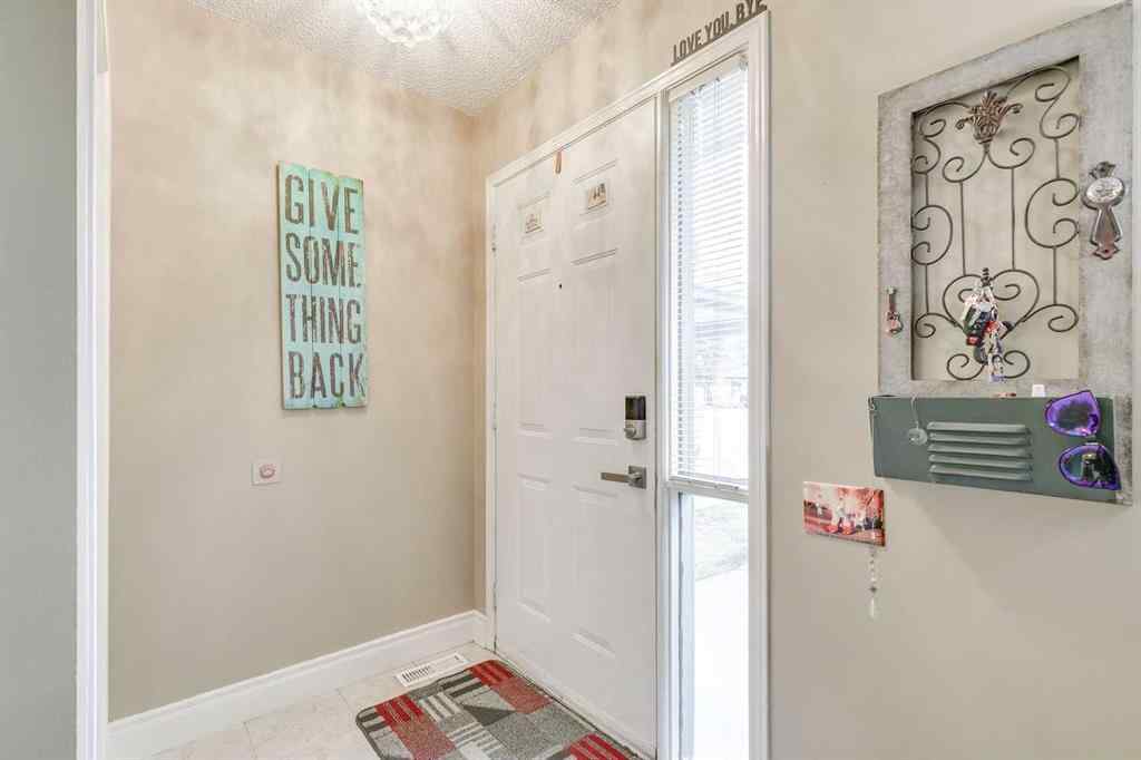 MLS® # A2271427 - 2848 Dovely Park SE in Dover Calgary, Residential Open Houses