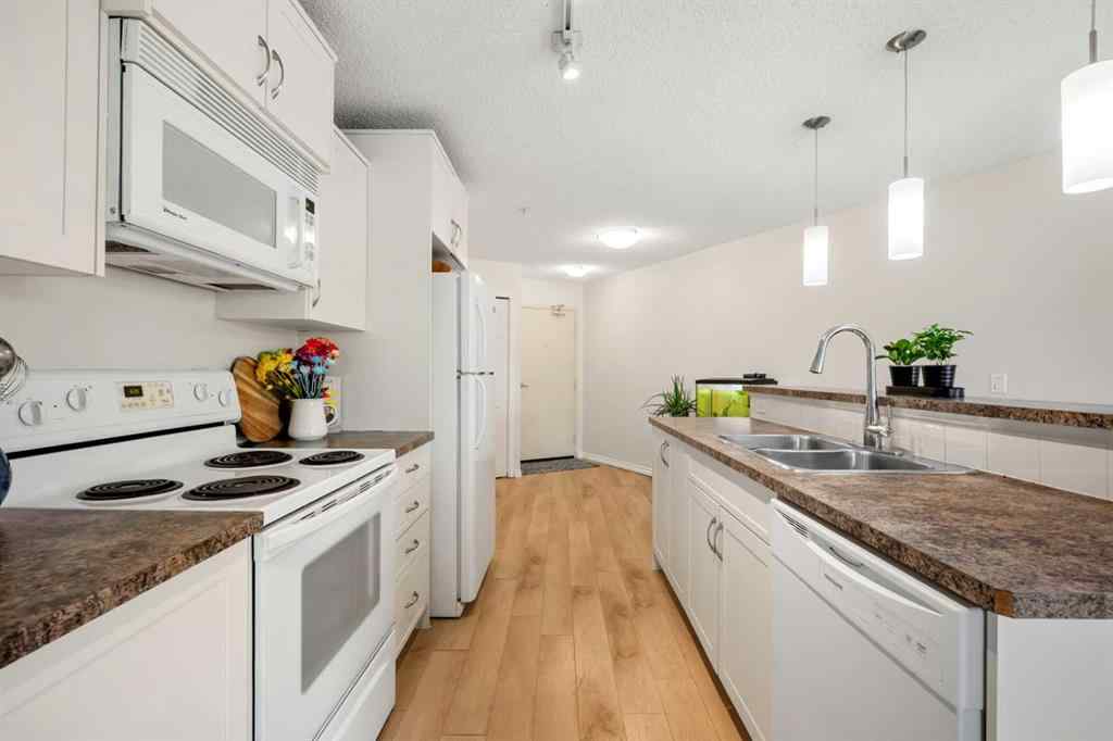 MLS® # A2271431 - Unit #2121 700 Willowbrook Road NW in Willowbrook Airdrie, Residential Open Houses