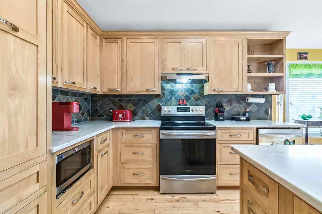 MLS&reg; # A2271435 - 120 Camara Court  in Cambridge Glen Strathmore, Residential Open Houses