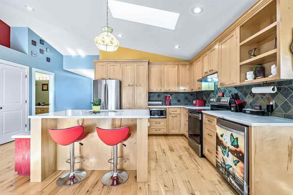 MLS&reg; # A2271435 - 120 Camara Court  in Cambridge Glen Strathmore, Residential Open Houses