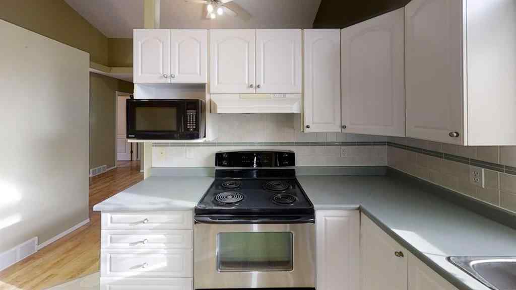 MLS&reg; # A2271437 - 11324 92A Street  in Summit Grande Prairie, Rental Open Houses