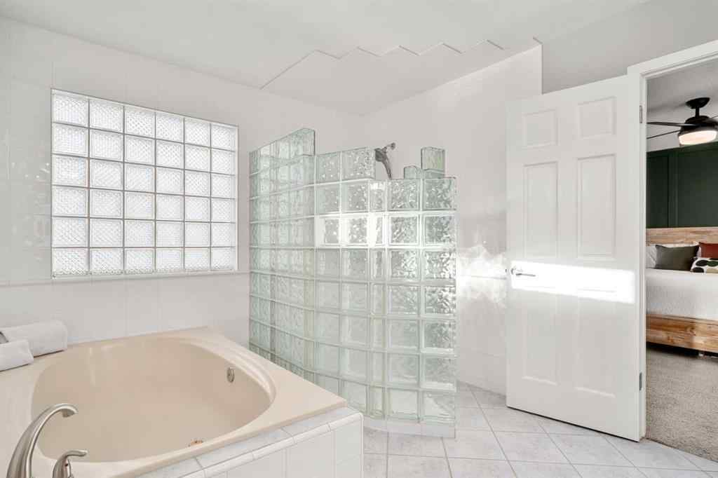 MLS&reg; # A2271440 - 44 Edcath Rise NW in Edgemont Calgary, Residential Open Houses