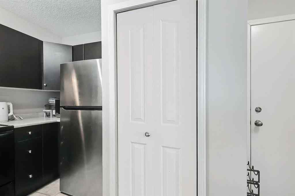 MLS® # A2271449 - Unit #1807 1053 10 Street SW in Beltline Calgary, Residential Open Houses