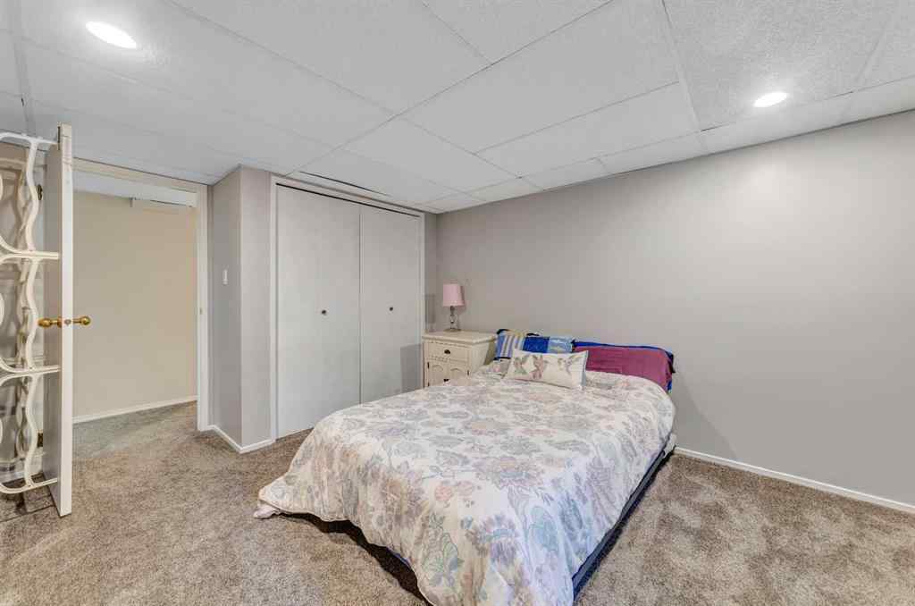 MLS&reg; # A2271451 - 5201 26 Street  in Steele Heights Lloydminster, Residential Open Houses