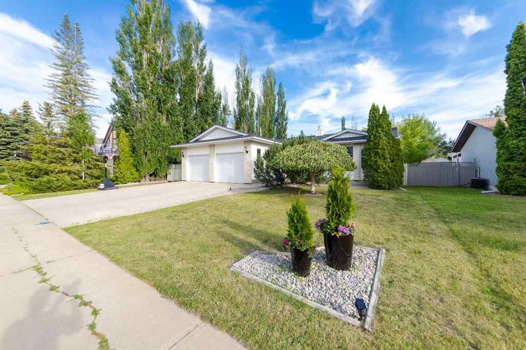 MLS&reg; # A2271451 - 5201 26 Street  in Steele Heights Lloydminster, Residential Open Houses