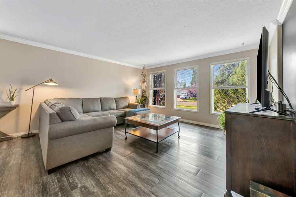 MLS&reg; # A2271451 - 5201 26 Street  in Steele Heights Lloydminster, Residential Open Houses
