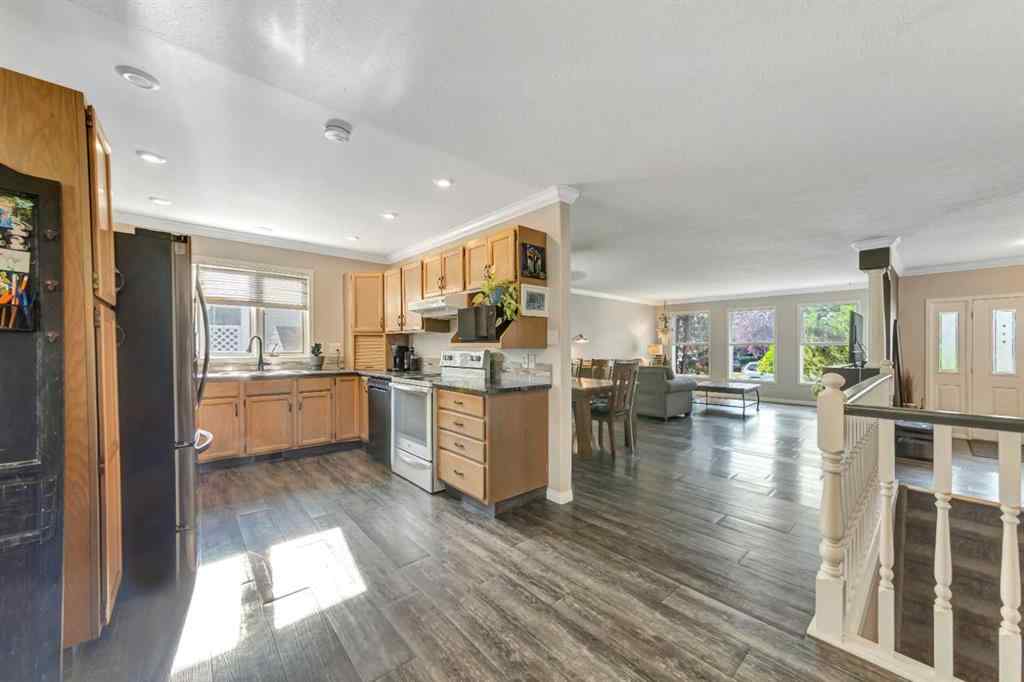 MLS&reg; # A2271451 - 5201 26 Street  in Steele Heights Lloydminster, Residential Open Houses