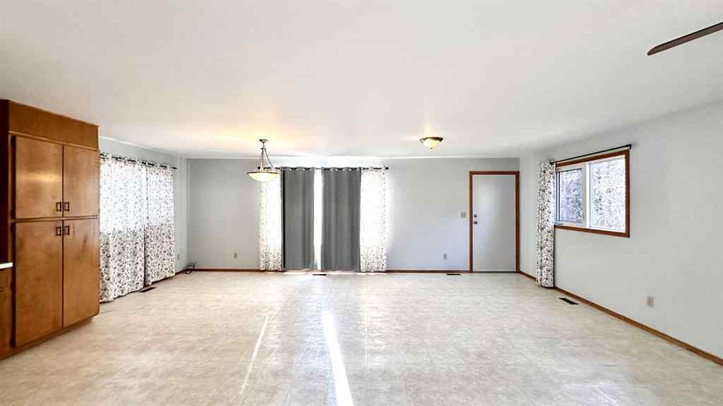 MLS&reg; # A2271453 - 714035B 50 Range  in NONE Rural Grande Prairie No. 1, County of, Rental Open Houses