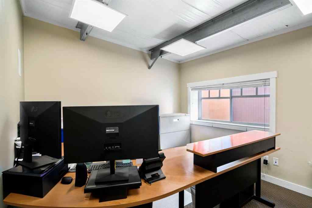 MLS&reg; # A2271454 - Unit #5 30 Griffin Industrial Point  in Industrial Cochrane, Commercial Open Houses