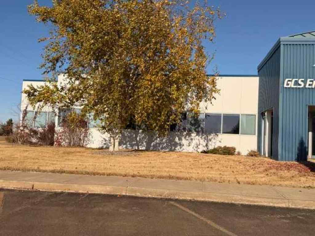 MLS&reg; # A2271458 - 4411 49 Street  in Hardisty Hardisty, Commercial Open Houses