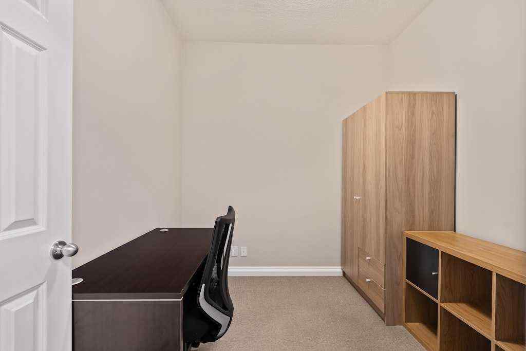 MLS® # A2271459 - Unit #3301 24 Hemlock Crescent SW in Spruce Cliff Calgary, Residential Open Houses