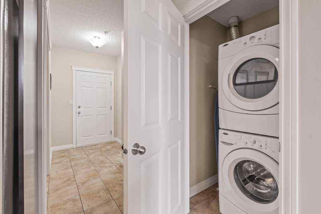 MLS® # A2271459 - Unit #3301 24 Hemlock Crescent SW in Spruce Cliff Calgary, Residential Open Houses