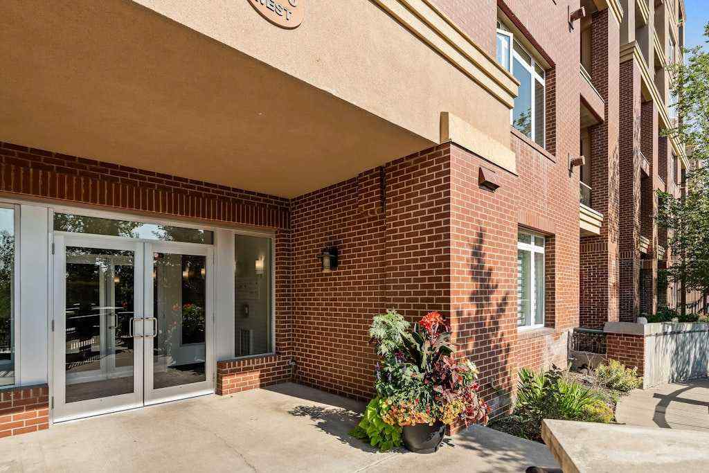 MLS® # A2271459 - Unit #3301 24 Hemlock Crescent SW in Spruce Cliff Calgary, Residential Open Houses