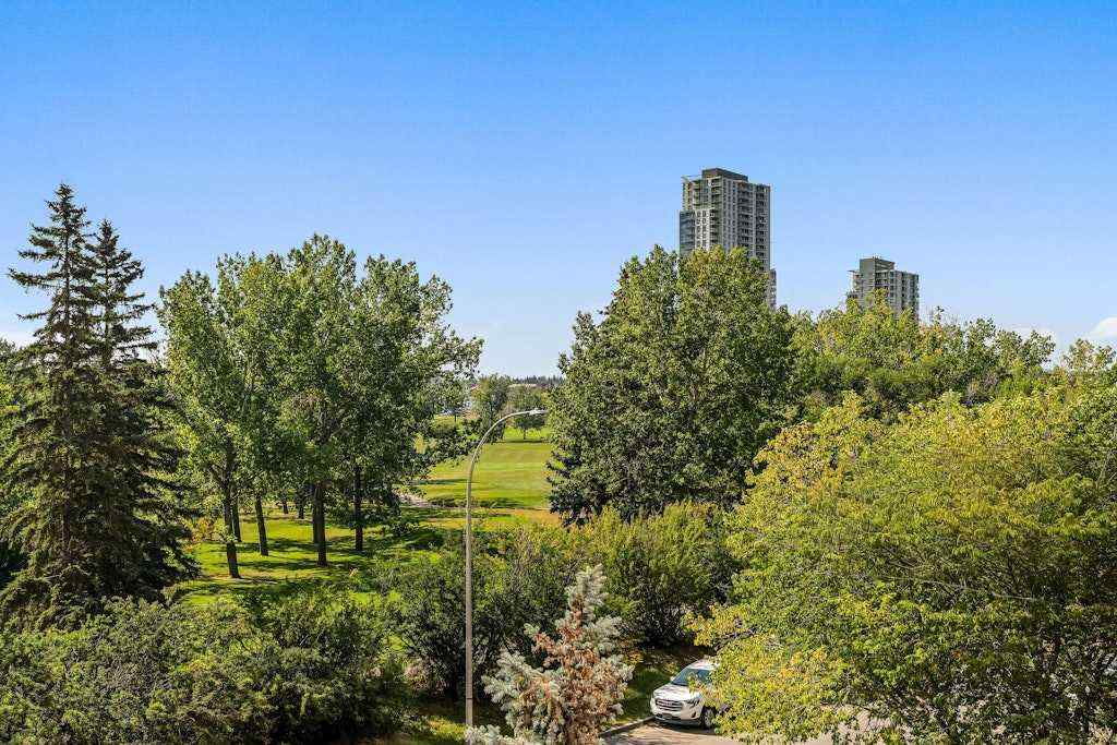 MLS® # A2271459 - Unit #3301 24 Hemlock Crescent SW in Spruce Cliff Calgary, Residential Open Houses