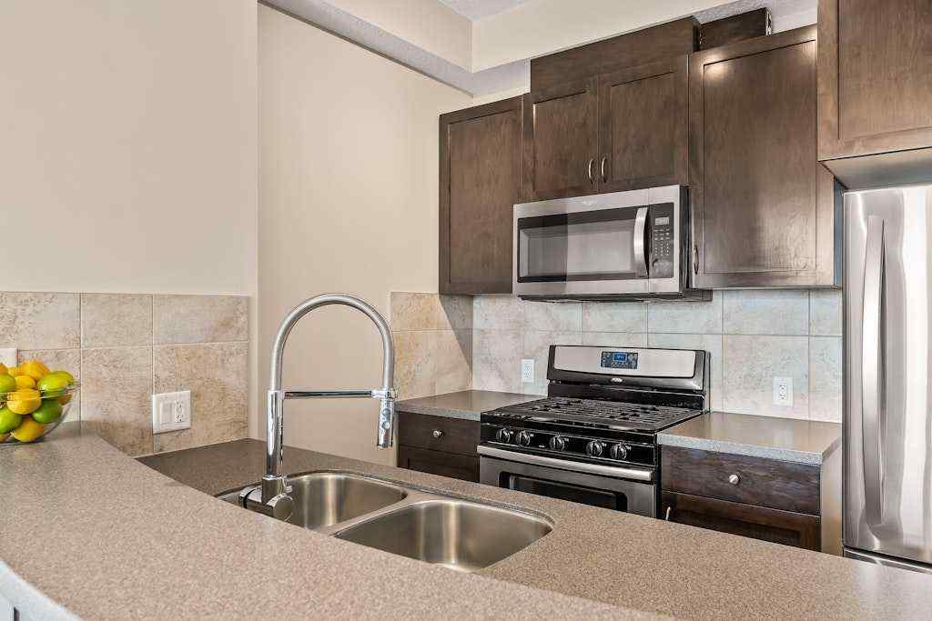 MLS® # A2271459 - Unit #3301 24 Hemlock Crescent SW in Spruce Cliff Calgary, Residential Open Houses