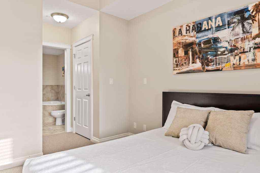 MLS® # A2271459 - Unit #3301 24 Hemlock Crescent SW in Spruce Cliff Calgary, Residential Open Houses